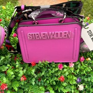 Pink Steve Madden Women’s Crossbody bag